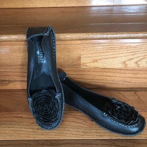 L’ARTISTE SPRING STEP